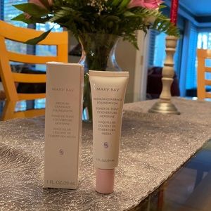 Mary K medium coverage foundation.  Beige 404.